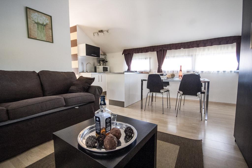 Apartment Katoro Umag Extérieur photo