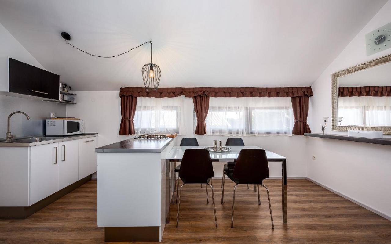 Apartment Katoro Umag Extérieur photo
